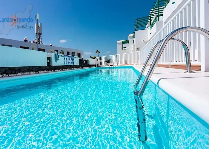 Lima * Puerto del Carmen (Lanzarote)